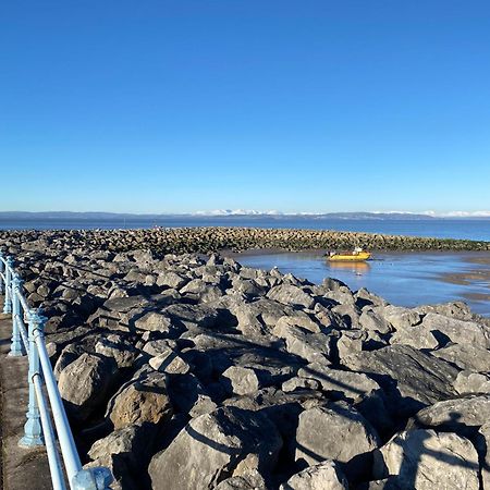 Stylish Apartments Near The Sea Front At Morecambe Heysham Exterior photo